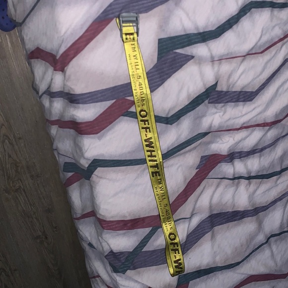 Off white belt - Picture 2 of 2